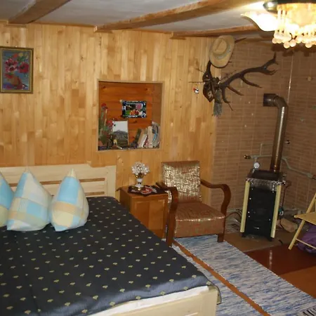 під гострою Gospodarstwo wiejskie