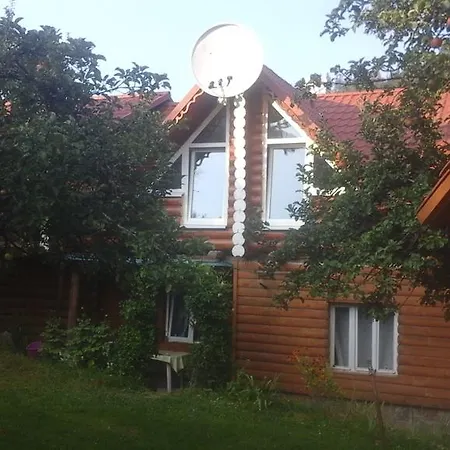 під гострою Country house