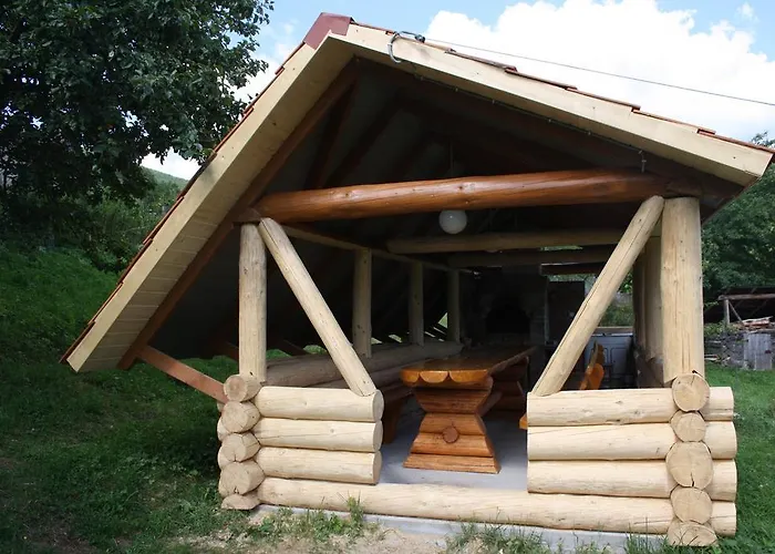 Kır Evi під гострою *
